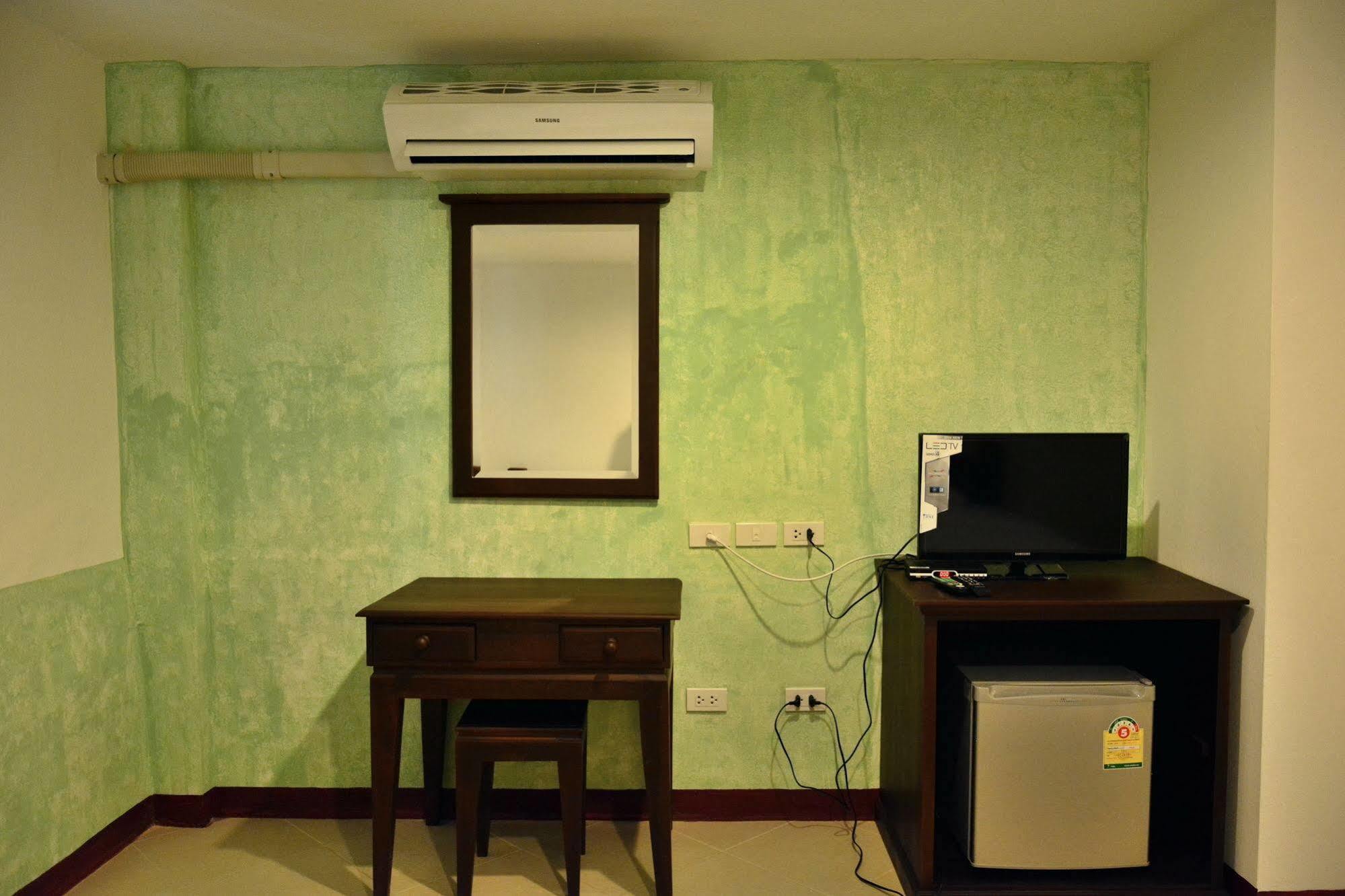 Seedling House Pattaya Exterior foto